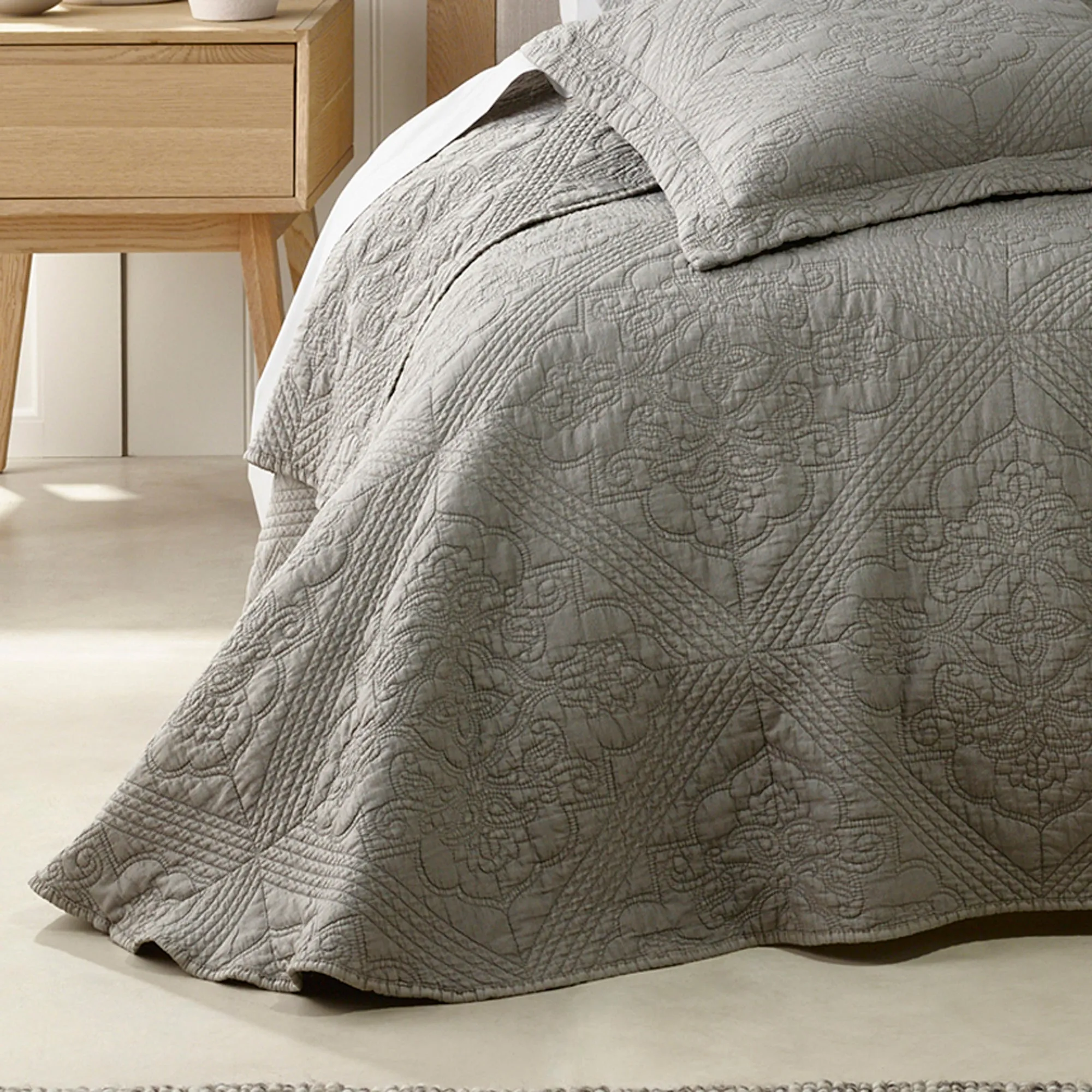 Bianca Bedding ZARIA Bedspread Set