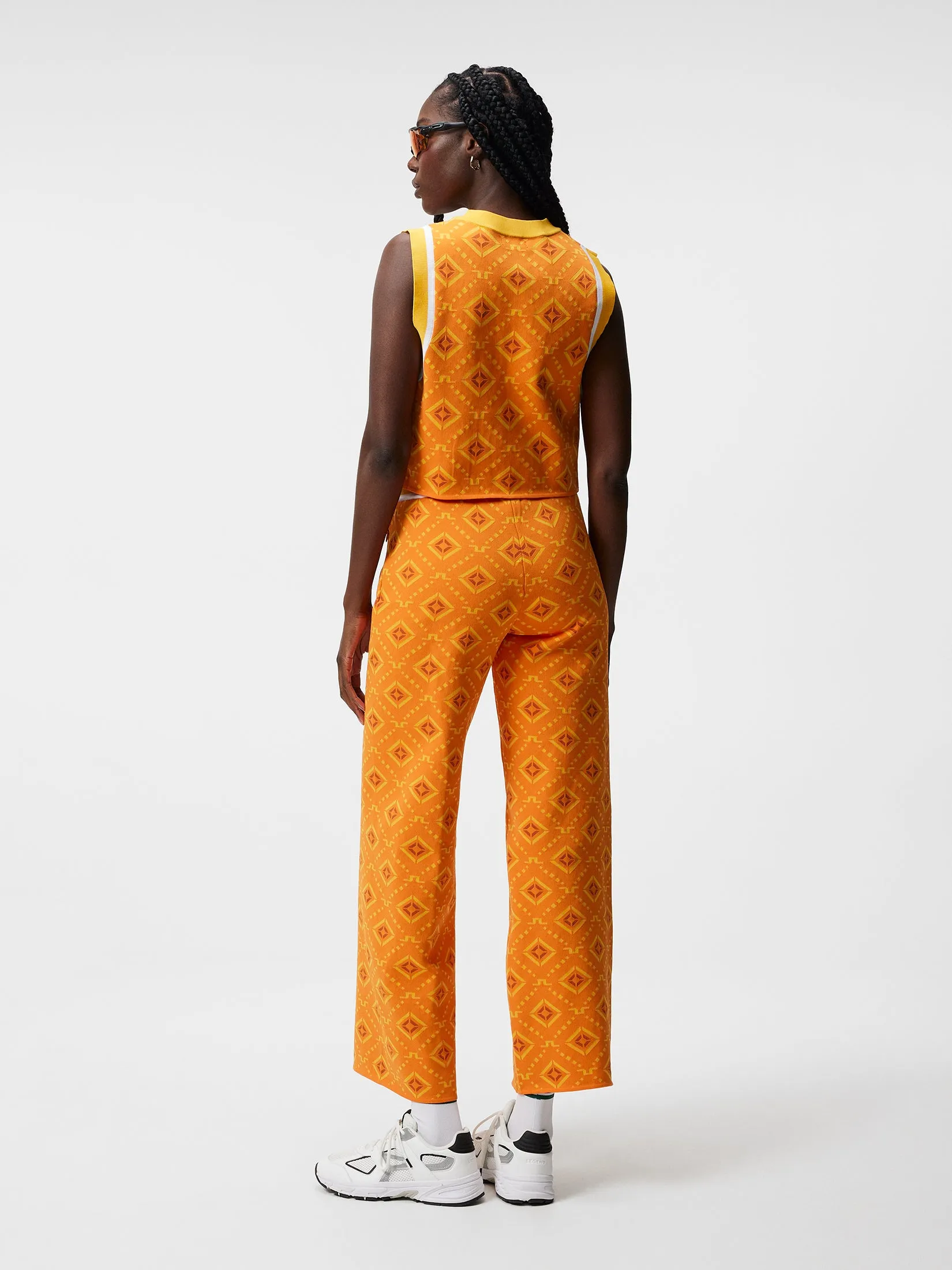 Freja Knitted Top / Orange Diamond logo