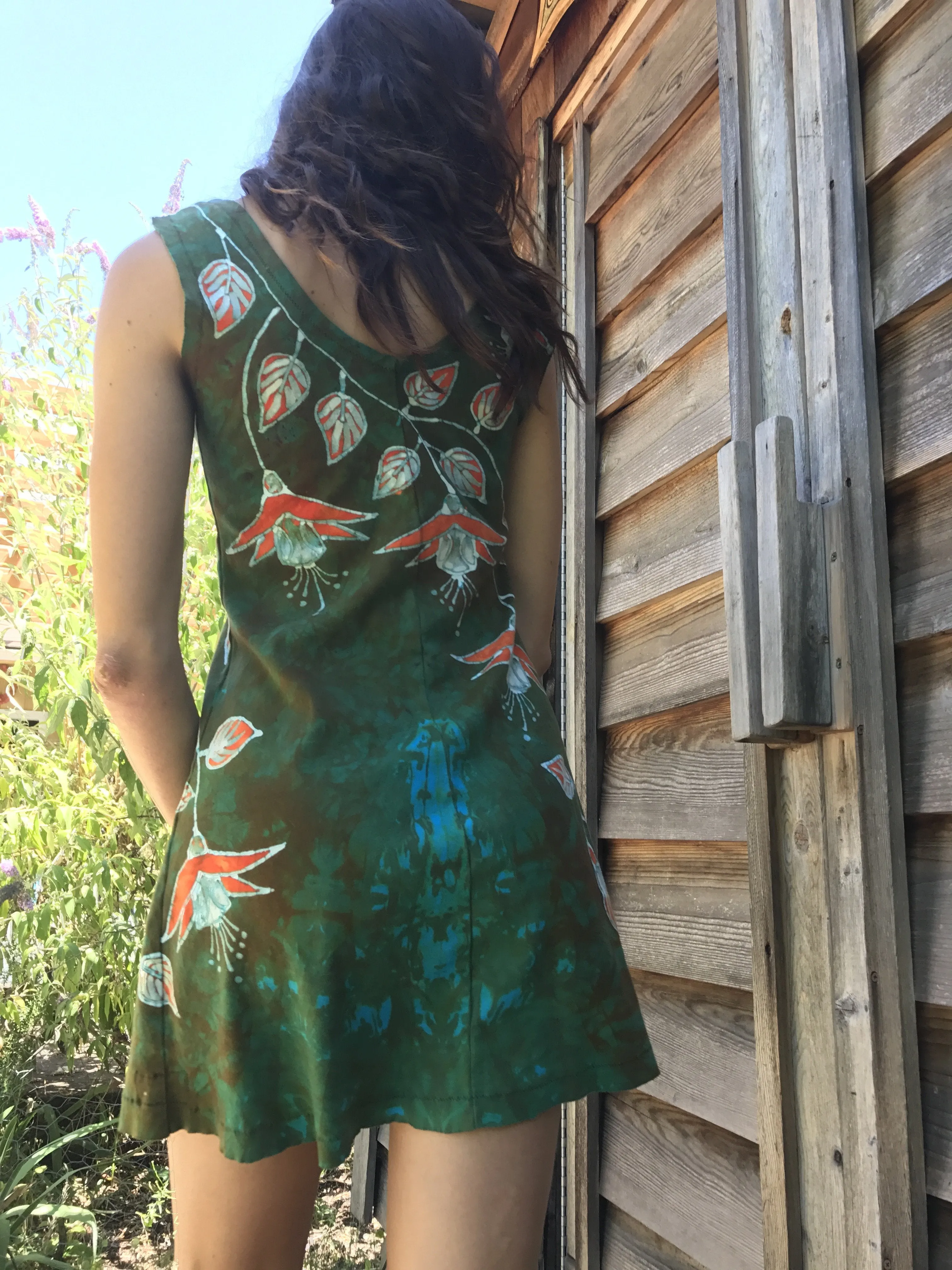 Fuchsias Are Surprising Batikwalla Mini Dress in Organic Cotton - Size Small