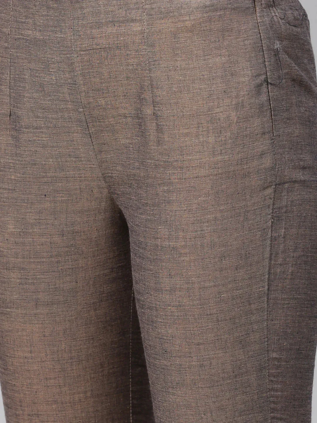 Women Grey Yoke Design Kurta With Trousers